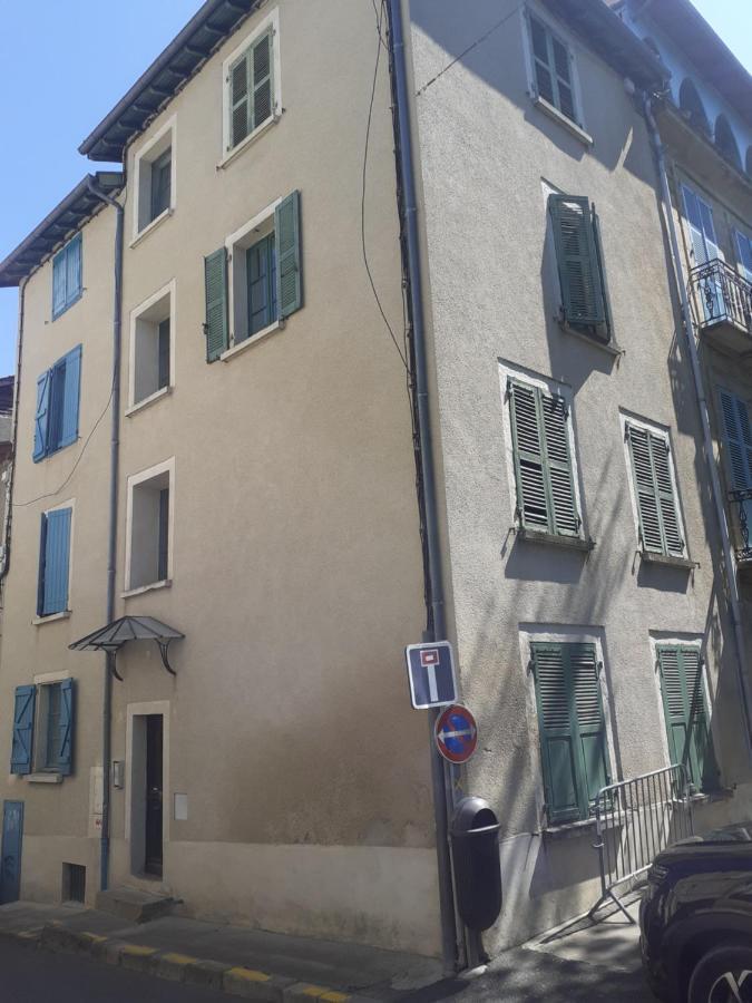Charmant Petit Studio Au Coeur De Figeac Apartment Bagian luar foto